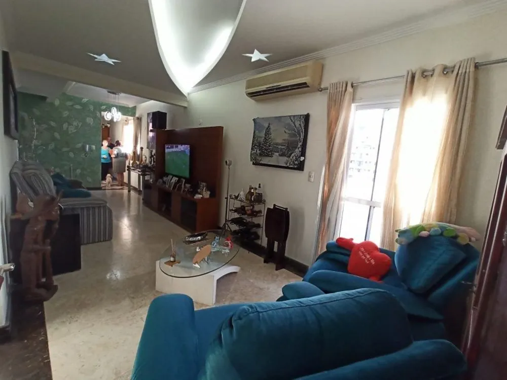 Cobertura, 3 quartos, 246 m² - Foto 2