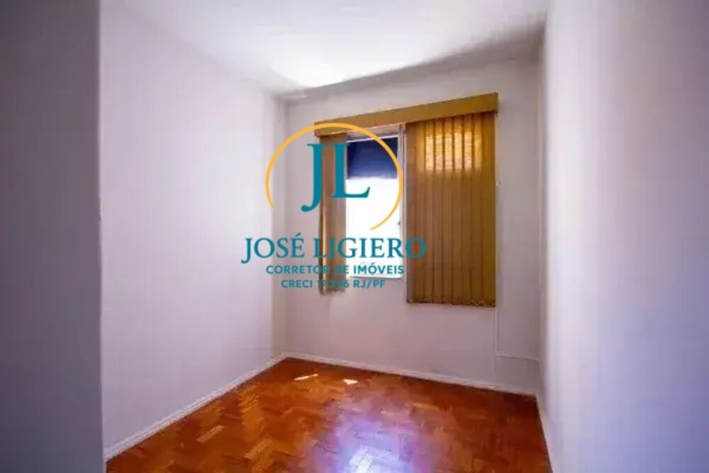 Apartamento à venda com 2 quartos, 75m² - Foto 16