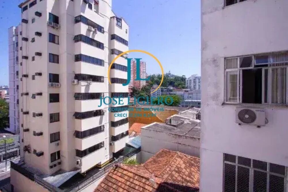 Apartamento à venda com 2 quartos, 75m² - Foto 36