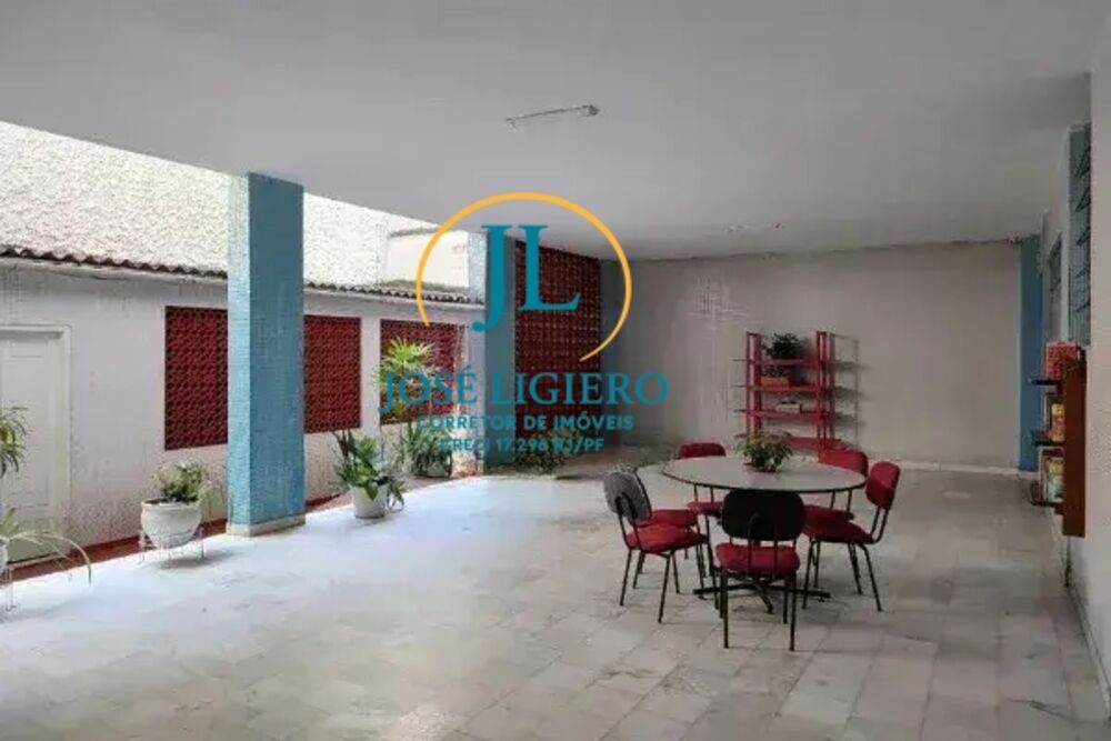Apartamento à venda com 2 quartos, 75m² - Foto 6