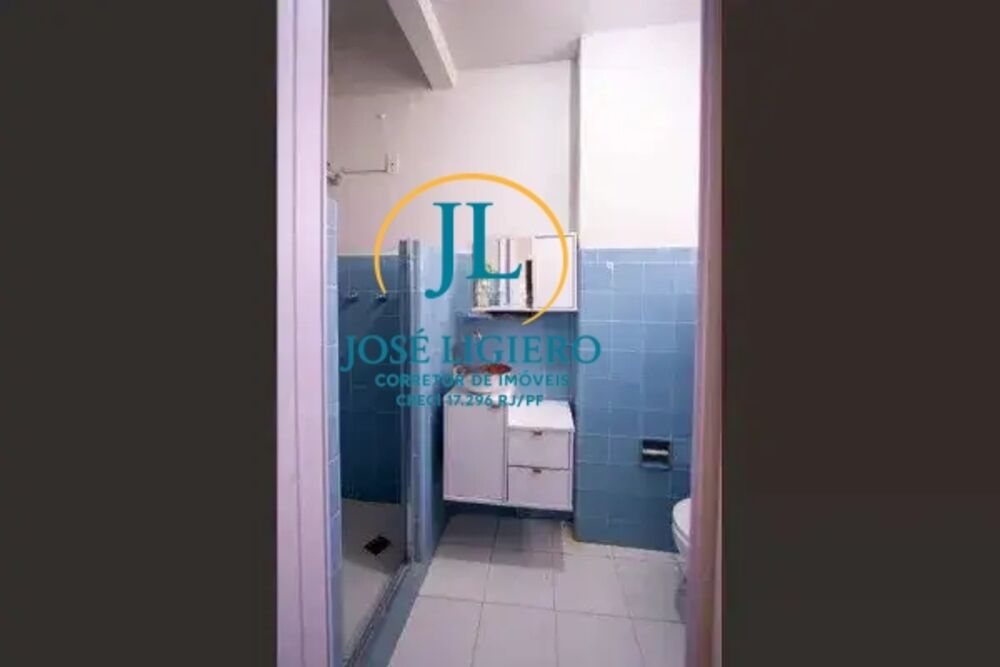Apartamento à venda com 2 quartos, 75m² - Foto 24