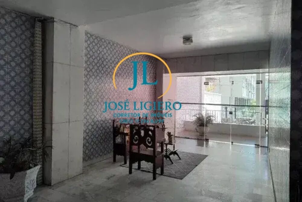 Apartamento à venda com 2 quartos, 75m² - Foto 4