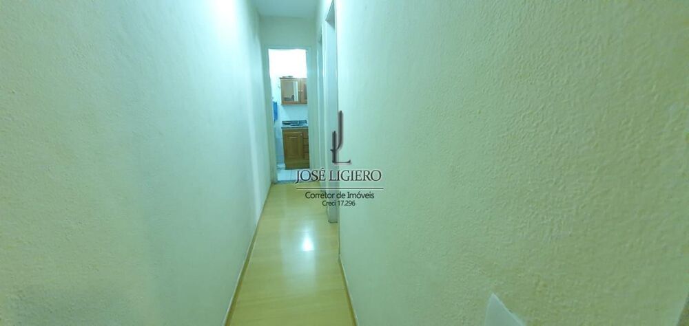Apartamento à venda com 2 quartos, 62m² - Foto 4
