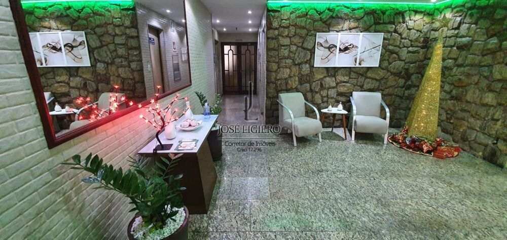 Apartamento à venda com 2 quartos, 62m² - Foto 8