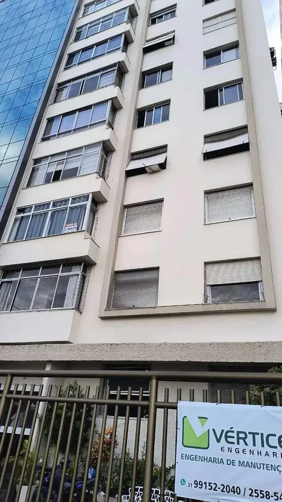 Apartamento, 3 quartos, 130 m² - Foto 1