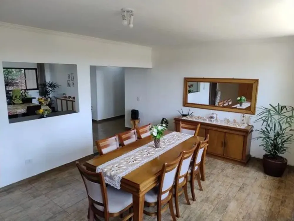 Casa, 3 quartos, 770 m² - Foto 1