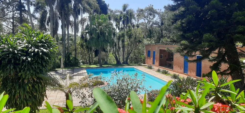 Chácara, 5 quartos, 6800 m² - Foto 1