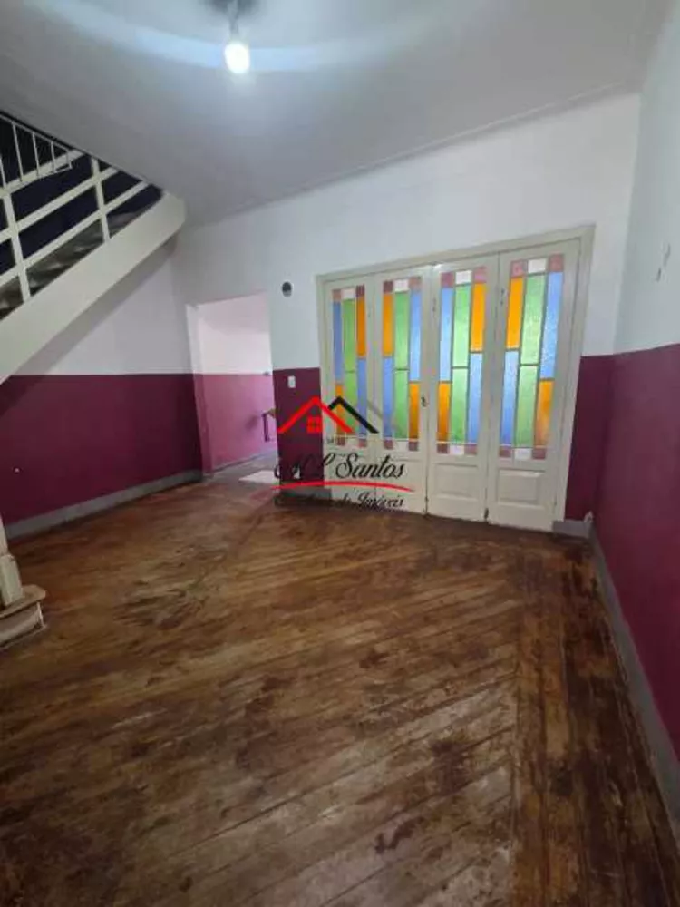 Casa, 4 quartos, 143 m² - Foto 1