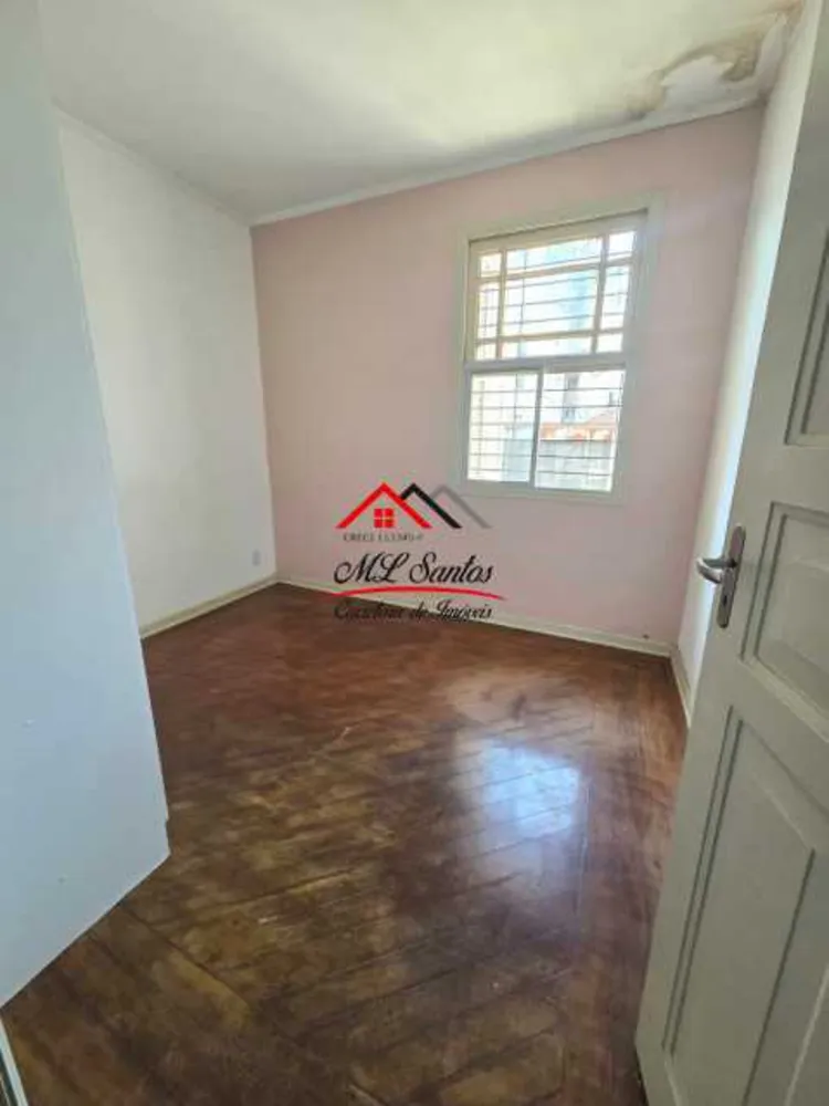 Casa, 4 quartos, 143 m² - Foto 2