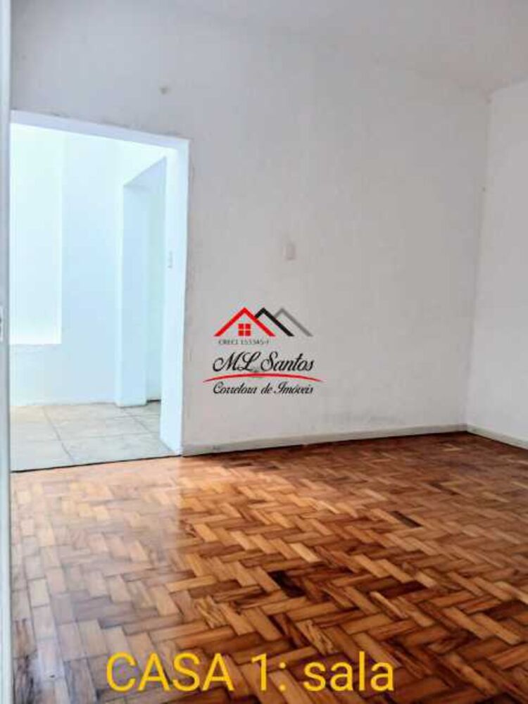 Casa à venda com 4 quartos, 160m² - Foto 3