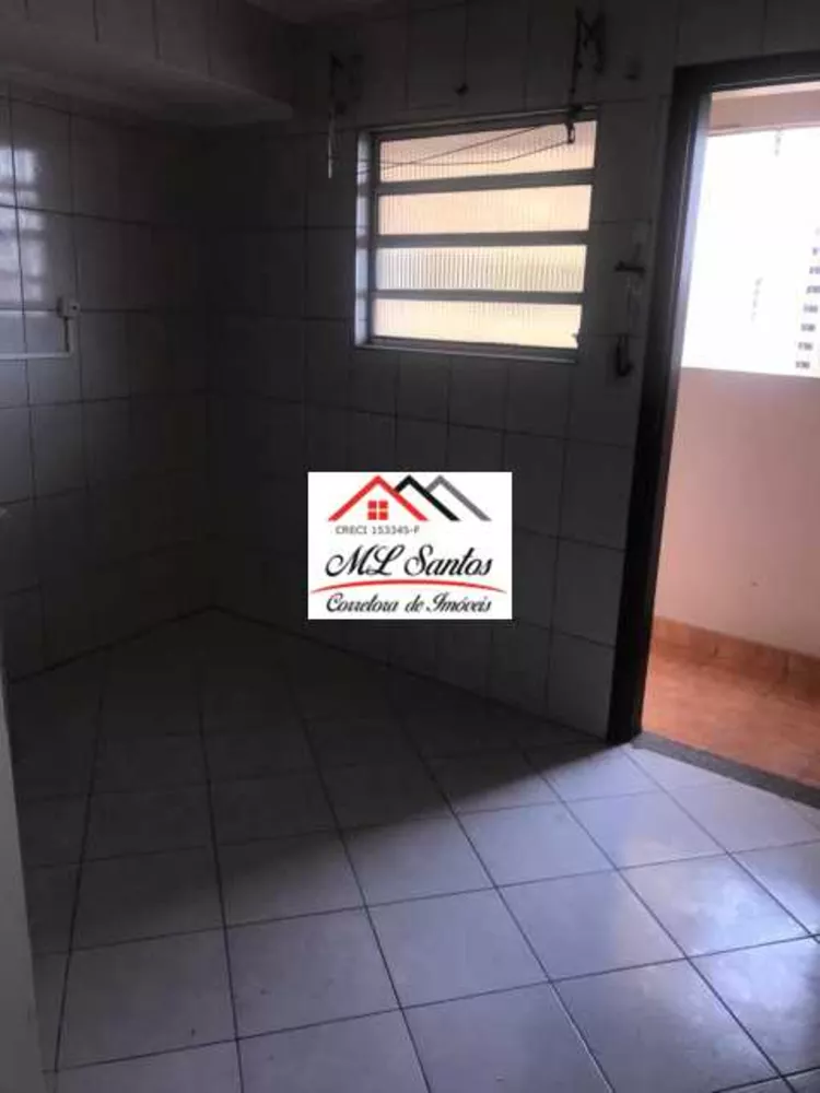 Kitnet e Studio à venda com 1 quarto, 28m² - Foto 2