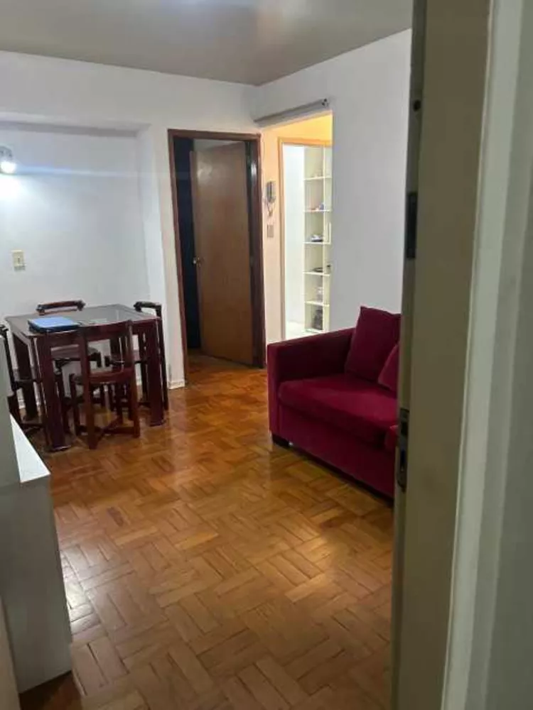 Apartamento para alugar com 1 quarto, 32m² - Foto 1