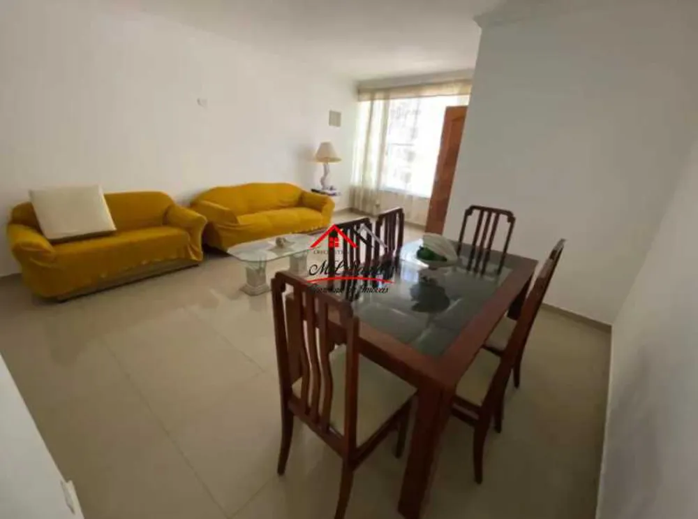 Casa, 3 quartos, 241 m² - Foto 2