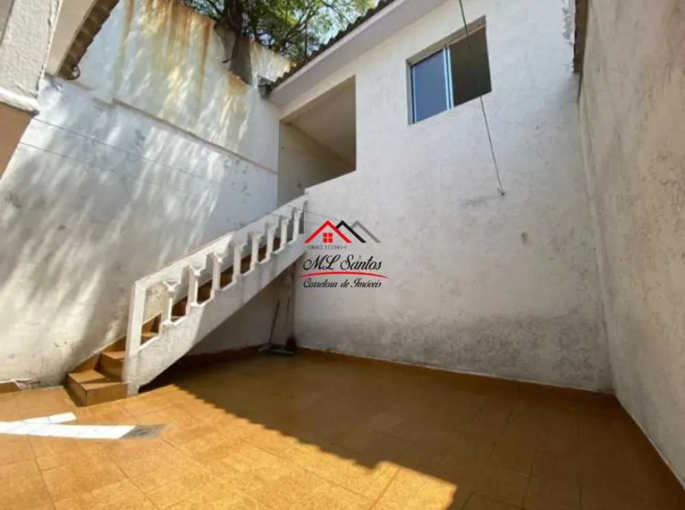 Casa, 3 quartos, 241 m² - Foto 1