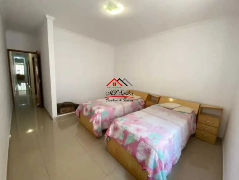 Casa, 3 quartos, 241 m² - Foto 10