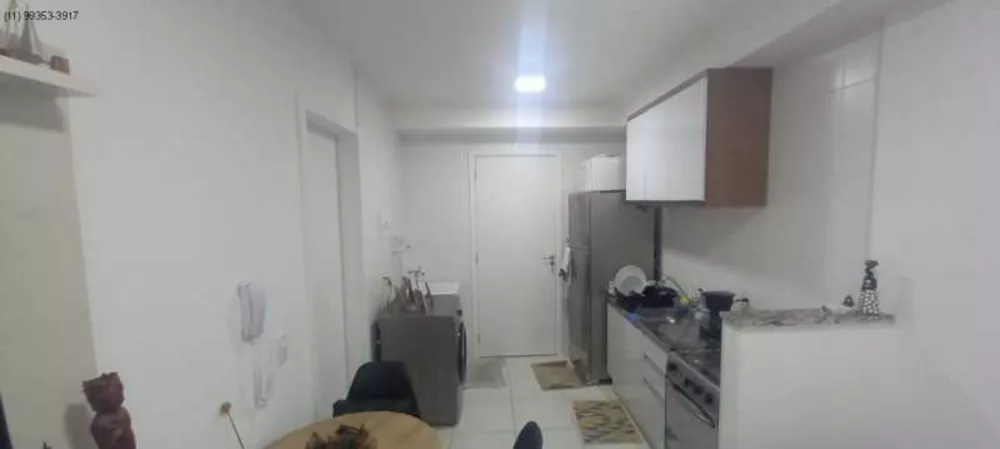 Apartamento à venda com 1 quarto, 27m² - Foto 8