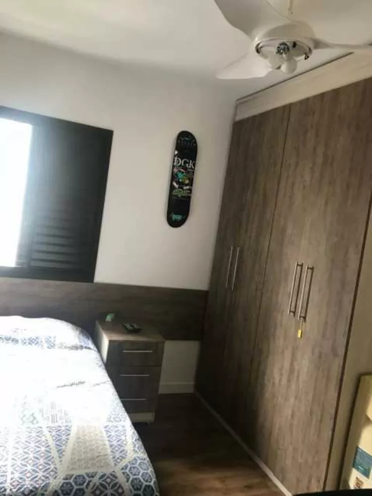 Apartamento à venda com 2 quartos, 68m² - Foto 4