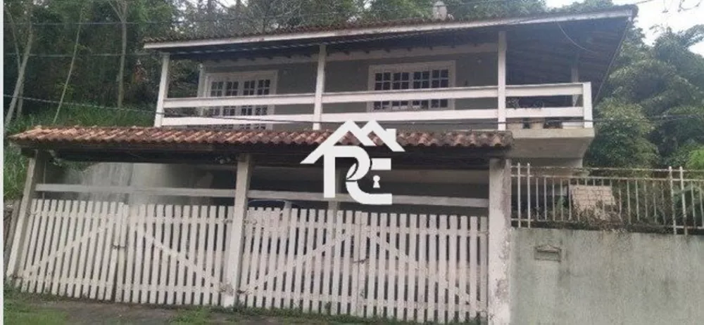 Casa, 3 quartos, 191 m² - Foto 1