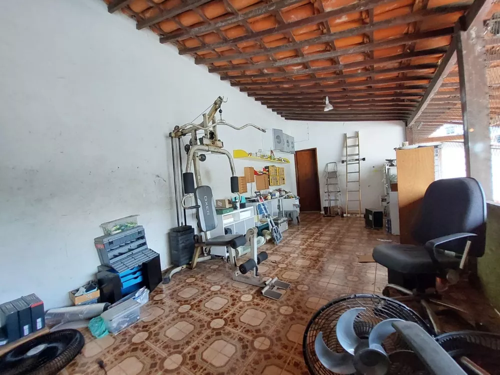 Casa, 6 quartos, 300 m² - Foto 13