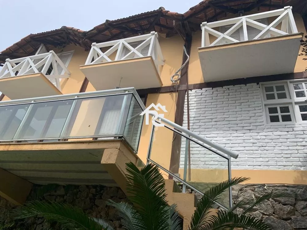 Casa de Condomínio à venda com 3 quartos, 200m² - Foto 4