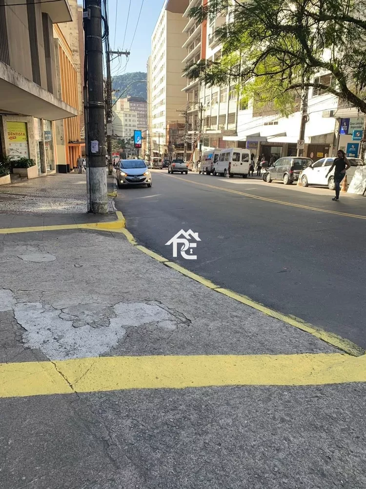 Casa, 8 quartos, 446 m² - Foto 3