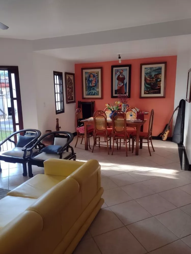 Casa, 2 quartos, 200 m² - Foto 12