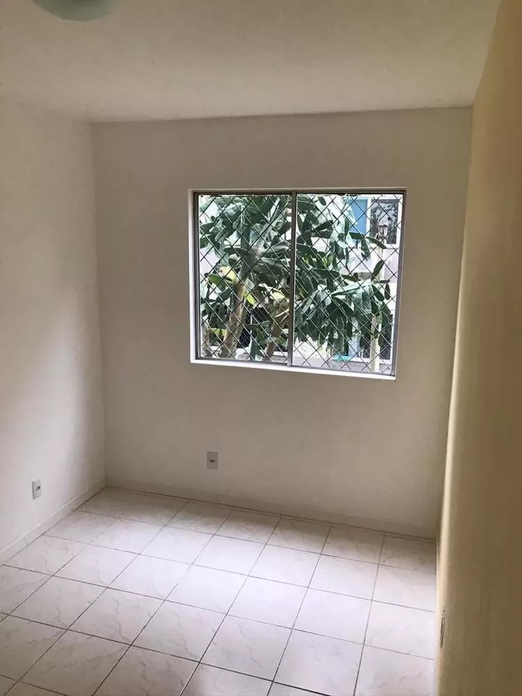 Apartamento à venda com 2 quartos, 55m² - Foto 11