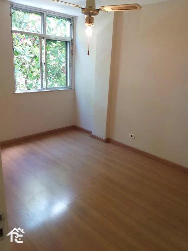 Apartamento à venda com 2 quartos, 80m² - Foto 1