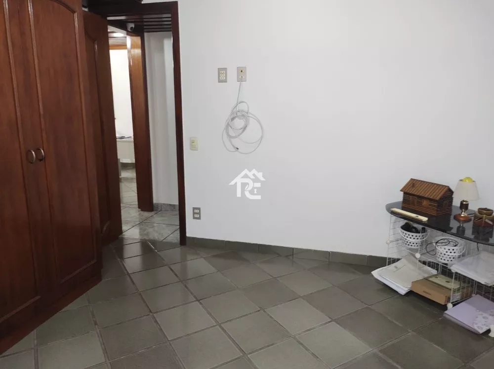 Casa, 4 quartos, 231 m² - Foto 14