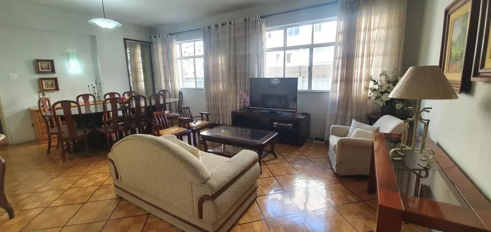 Apartamento à venda com 4 quartos, 194m² - Foto 4