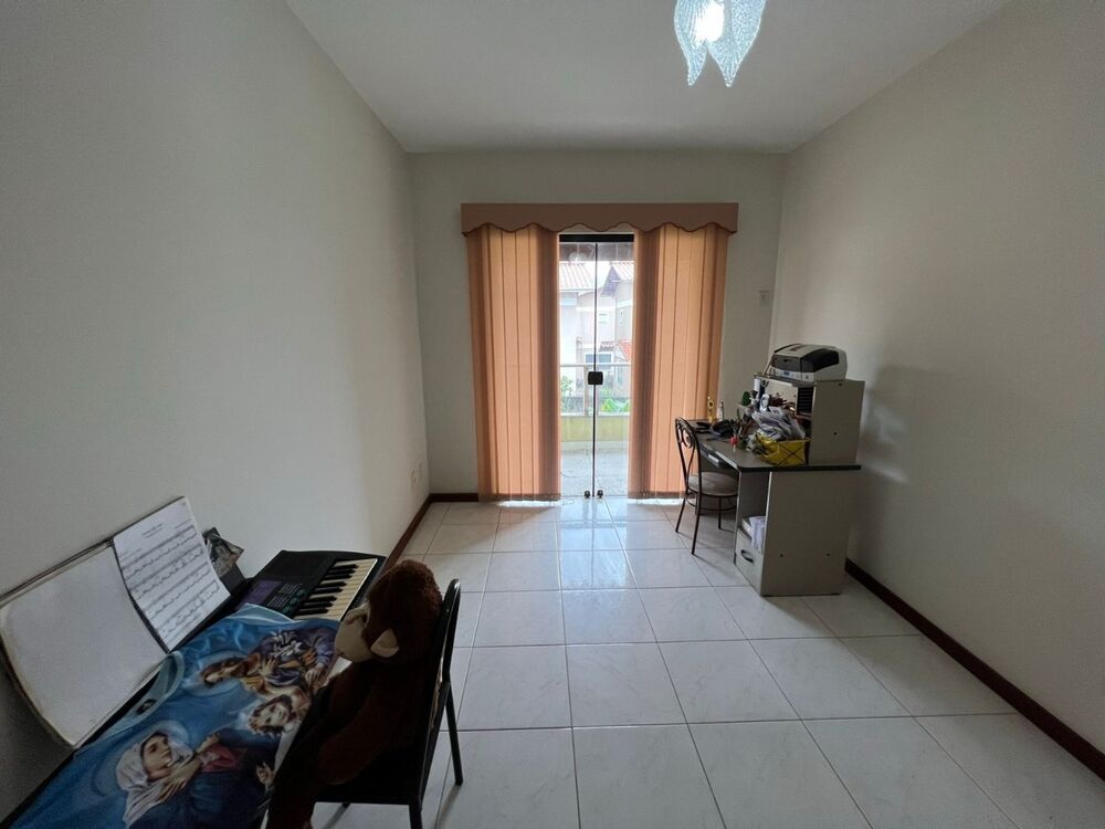 Casa, 4 quartos, 200 m² - Foto 11