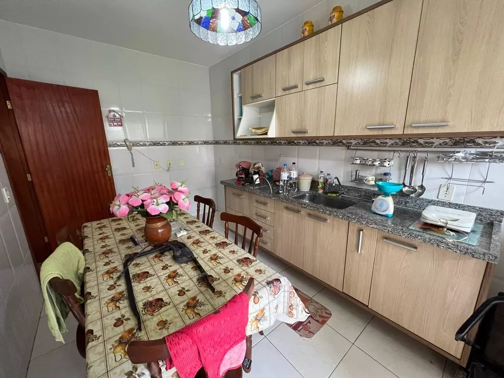 Casa, 4 quartos, 200 m² - Foto 30