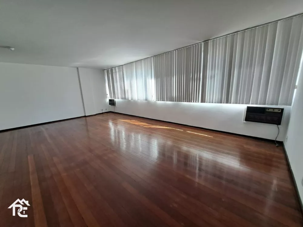 Apartamento à venda com 4 quartos, 260m² - Foto 2