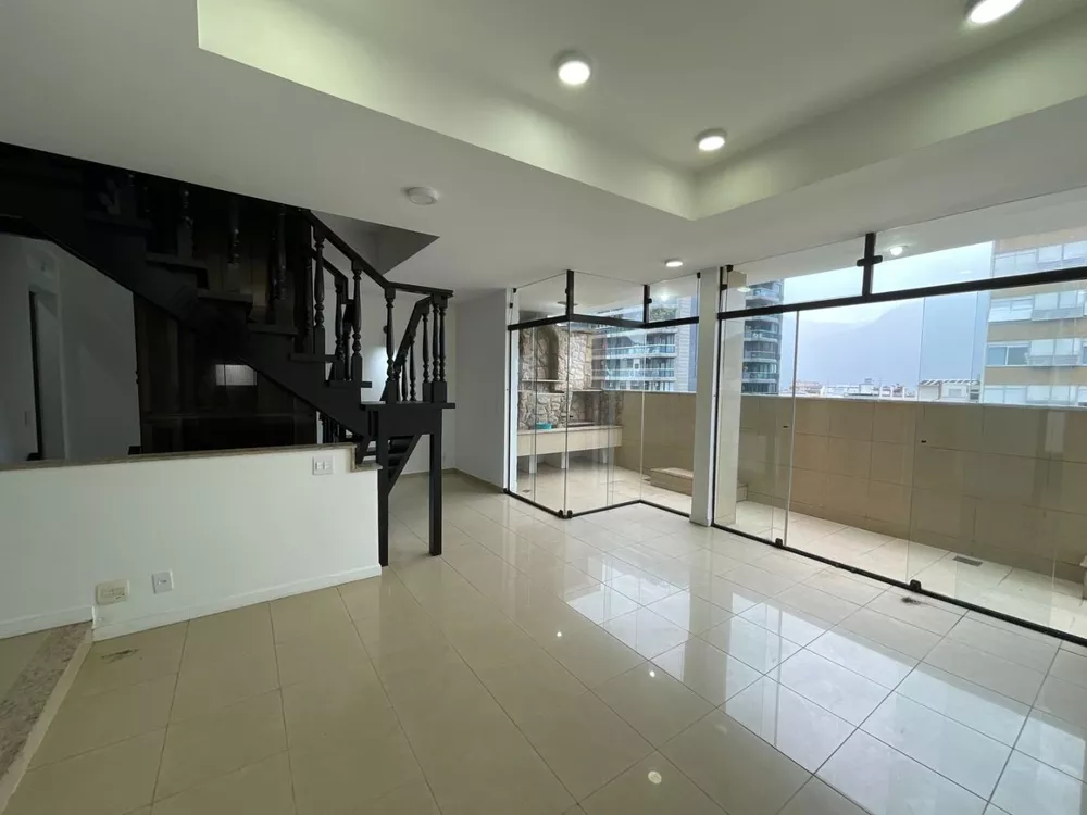 Cobertura, 3 quartos, 245 m² - Foto 33