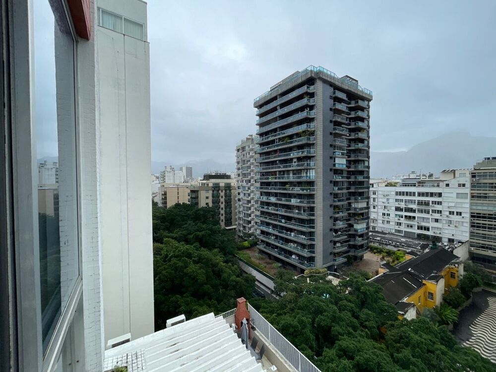 Cobertura à venda com 3 quartos, 245m² - Foto 3