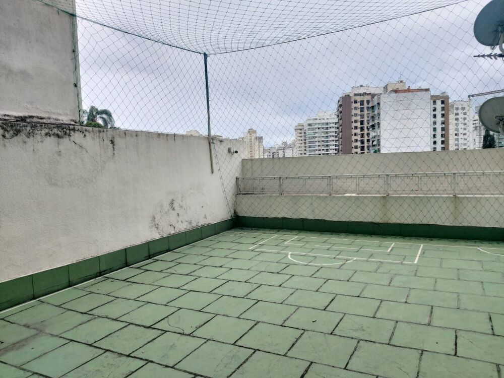 Apartamento à venda com 2 quartos, 70m² - Foto 8