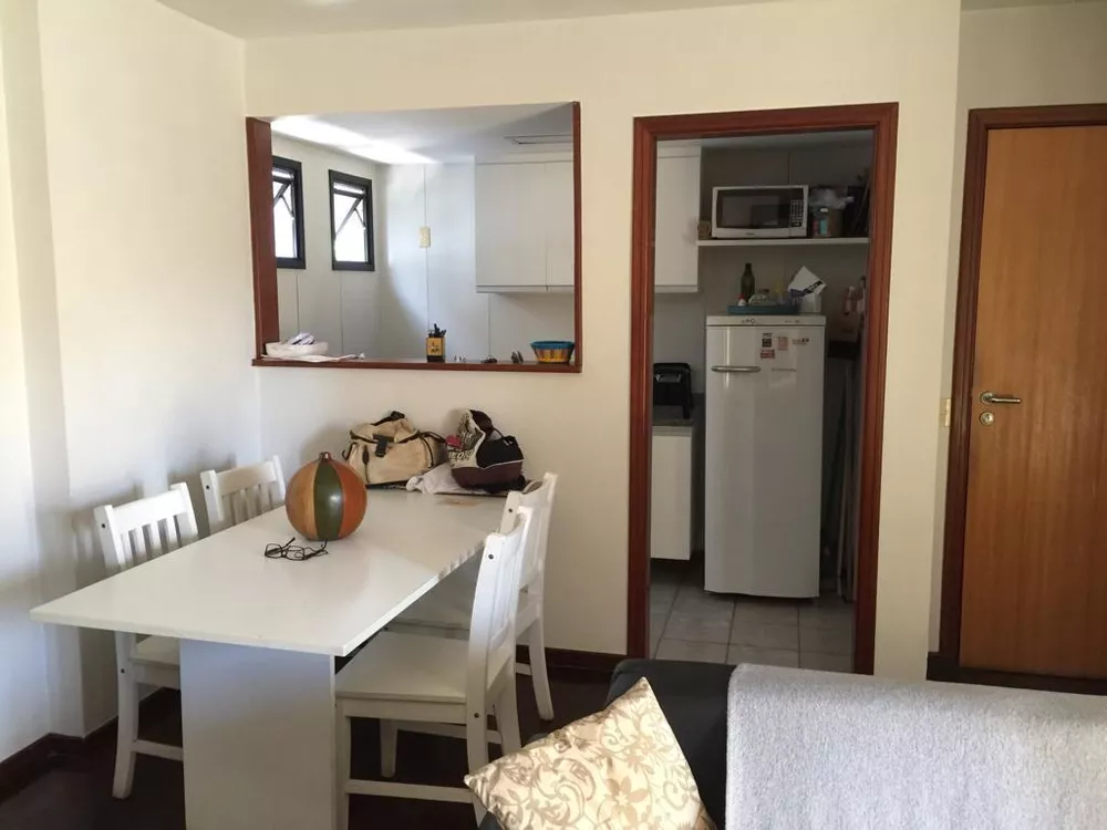 Apartamento à venda com 1 quarto, 50m² - Foto 4