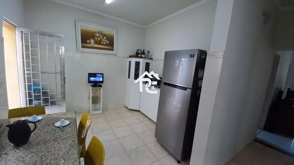 Casa, 3 quartos, 183 m² - Foto 6