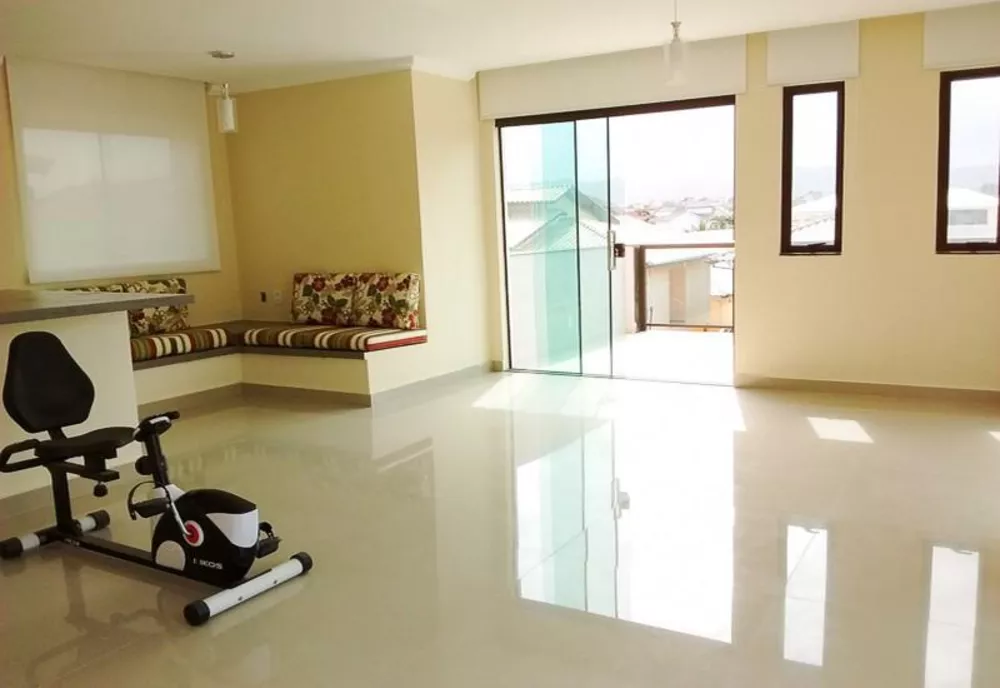 Casa, 4 quartos, 330 m² - Foto 33