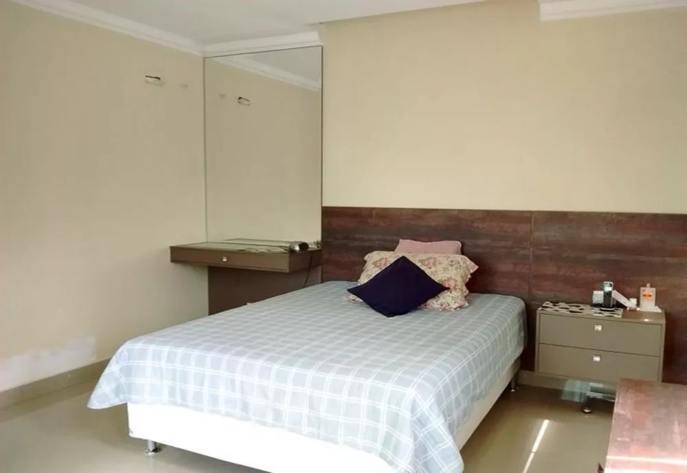 Casa, 4 quartos, 330 m² - Foto 32