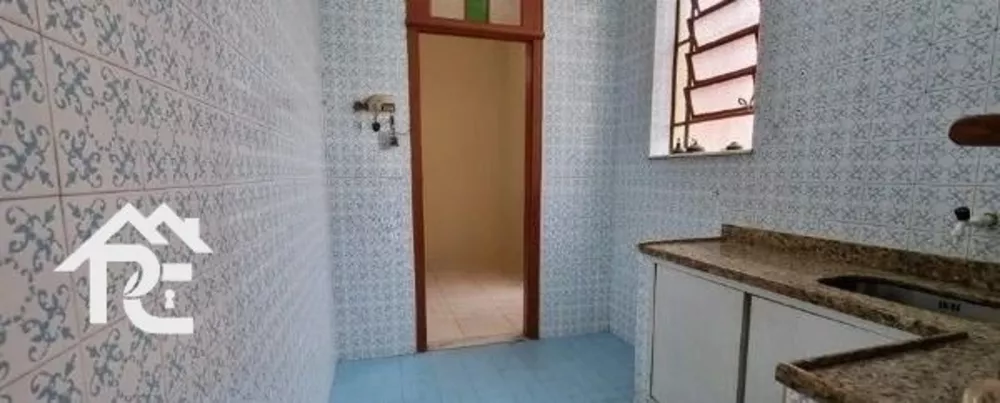 Casa, 4 quartos, 222 m² - Foto 1