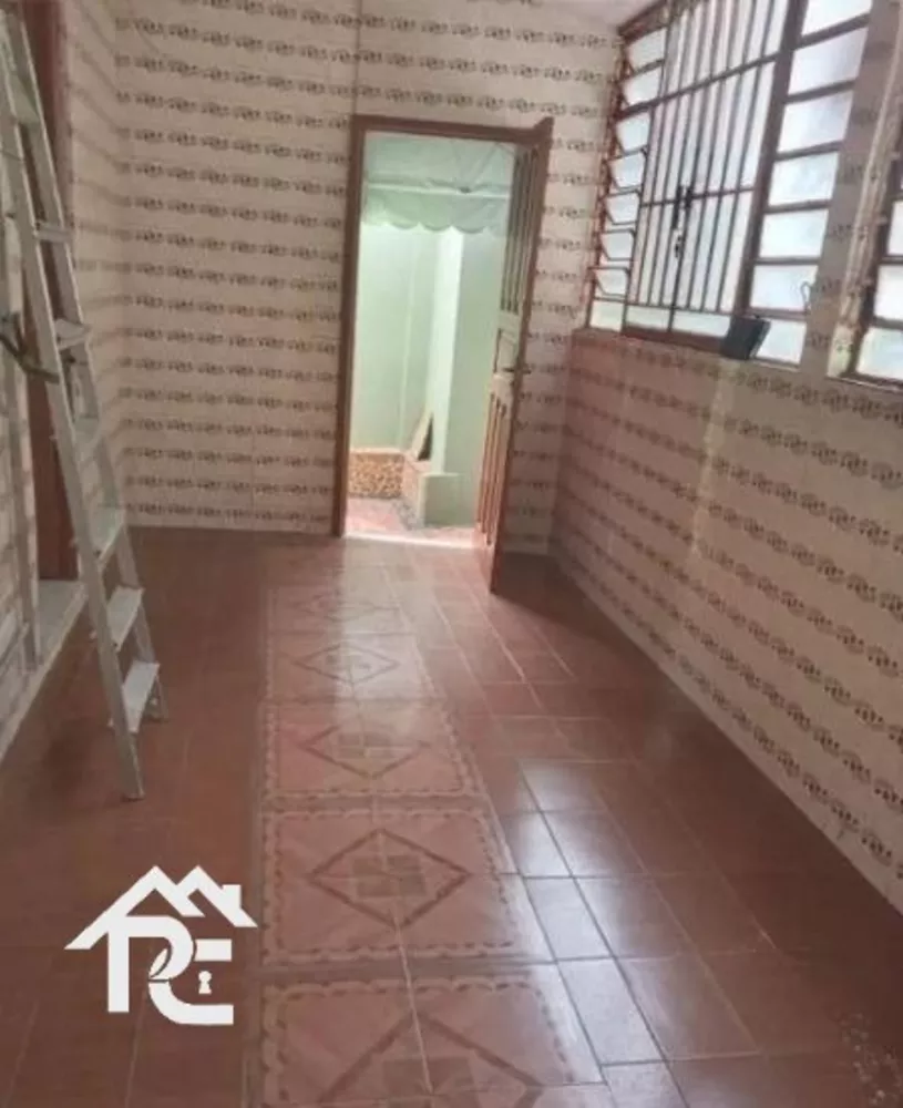 Casa, 4 quartos, 222 m² - Foto 4