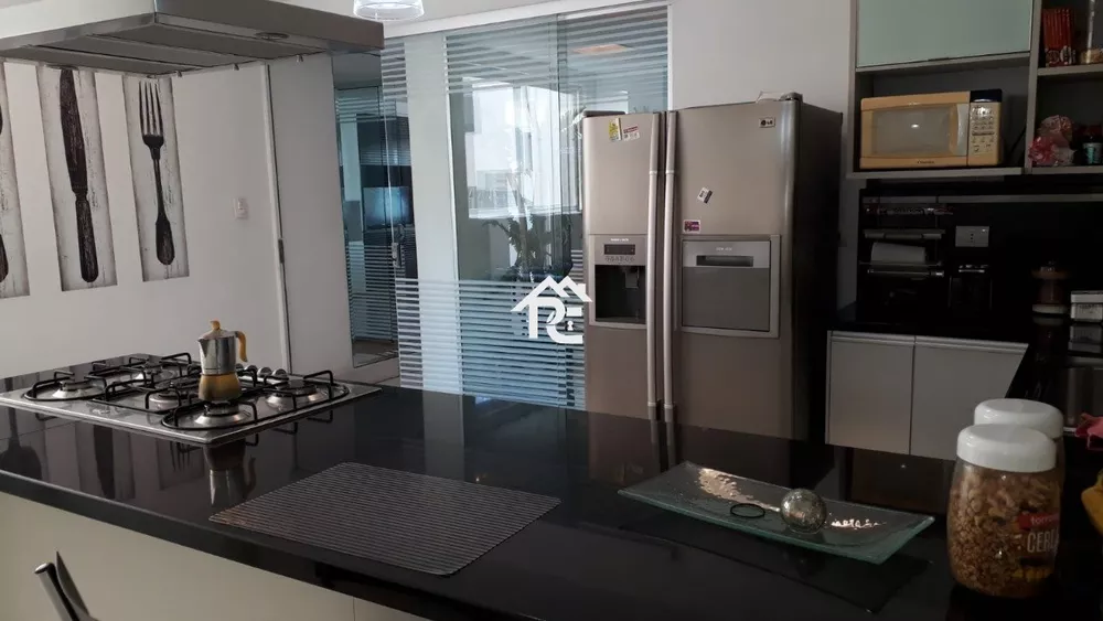Apartamento, 3 quartos, 230 m² - Foto 29