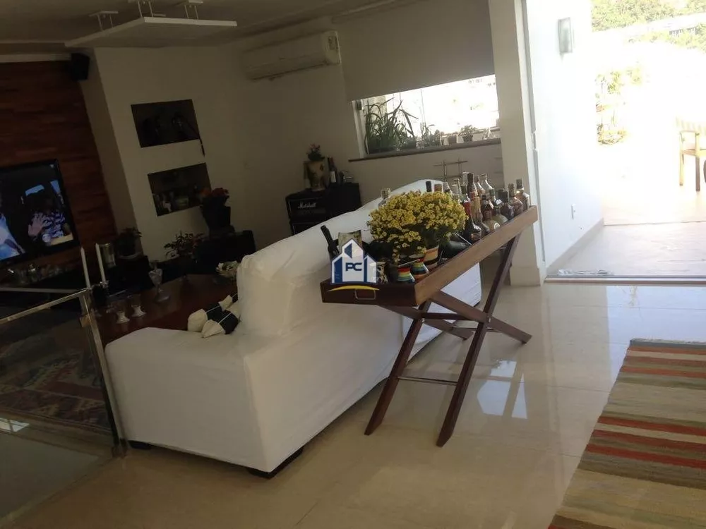 Cobertura, 3 quartos, 256 m² - Foto 6