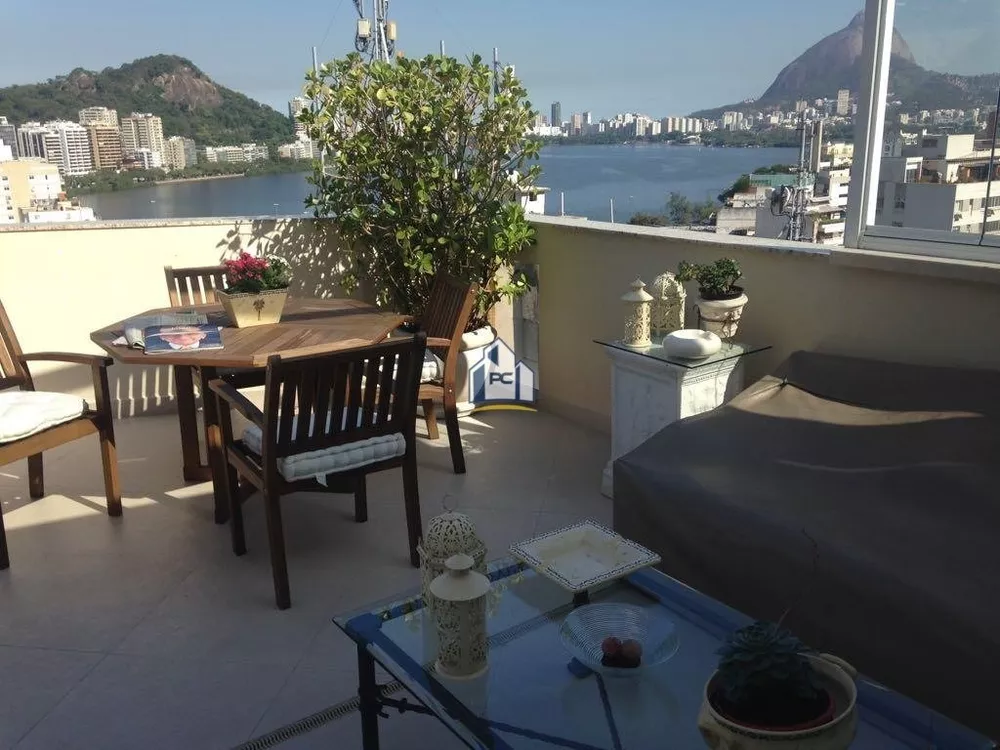 Cobertura, 3 quartos, 256 m² - Foto 2