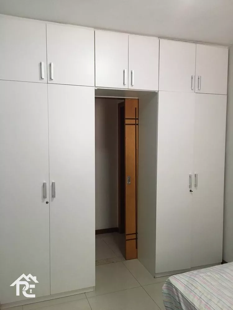 Apartamento à venda com 2 quartos, 80m² - Foto 2