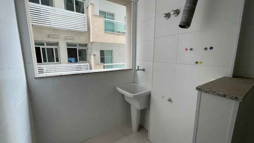 Apartamento à venda com 2 quartos, 72m² - Foto 6