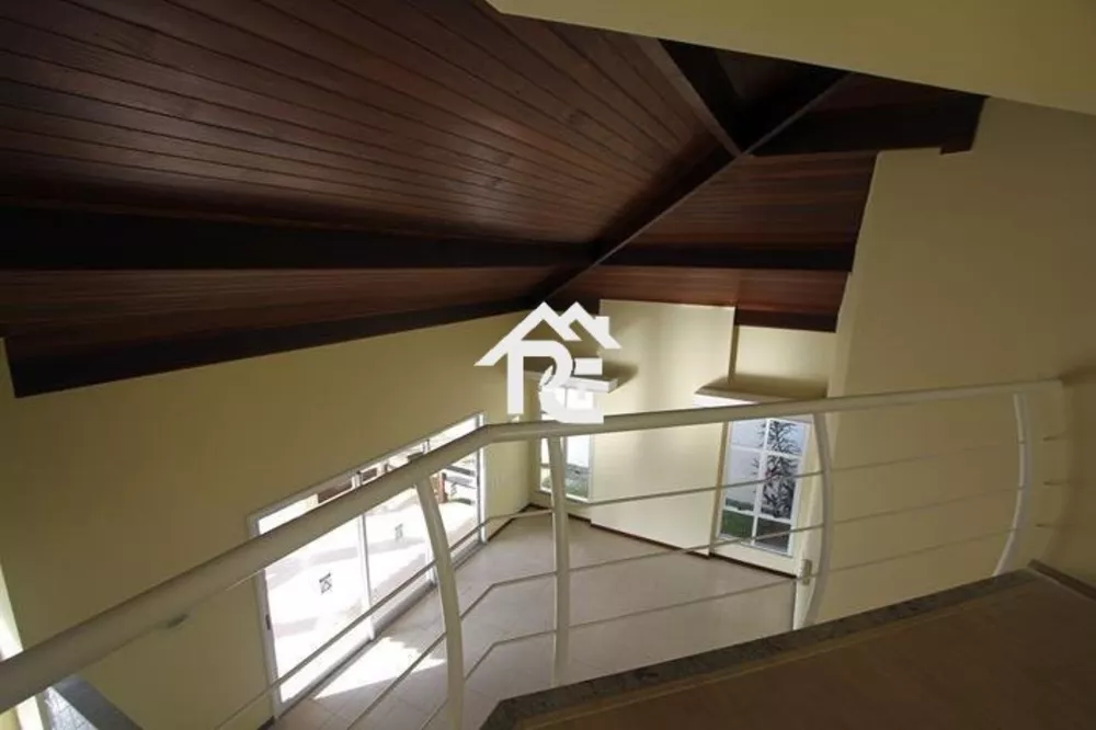 Casa, 4 quartos, 303 m² - Foto 2