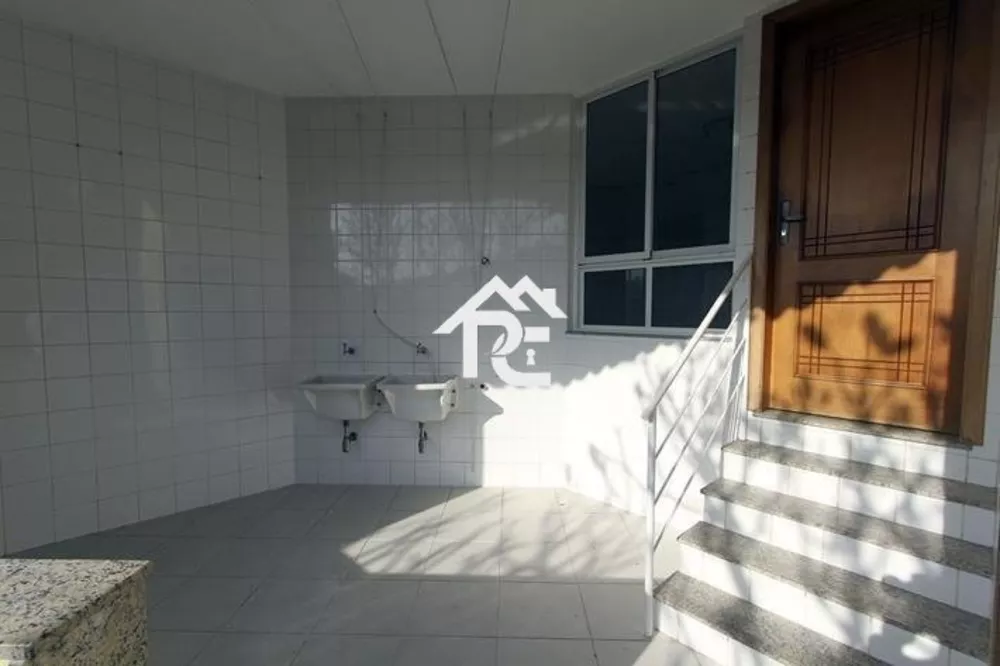 Casa, 4 quartos, 303 m² - Foto 33