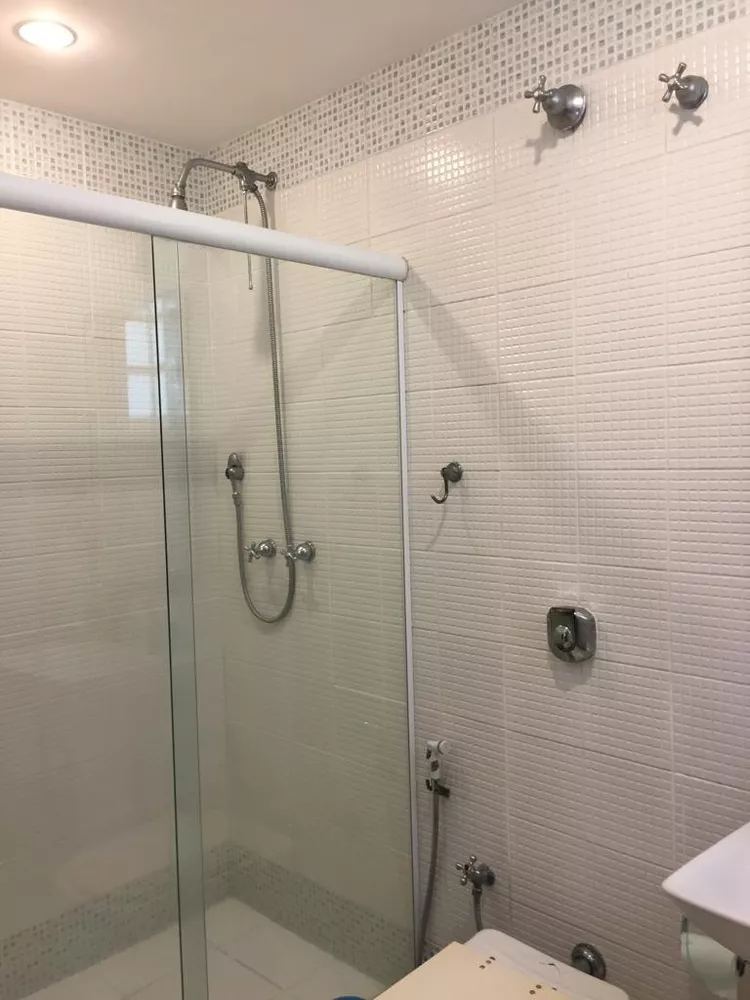 Casa, 5 quartos, 290 m² - Foto 1